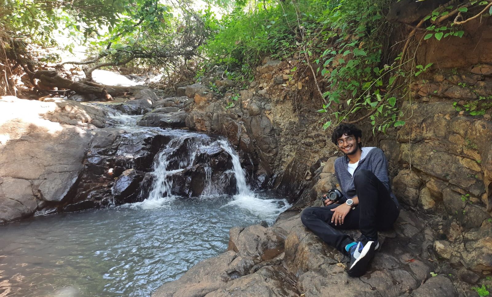 Sumrit Lahot
